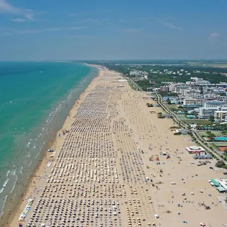 Flat In Wonderful With Swimming Pools * Bibione